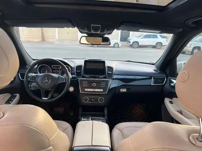 2016 مرسيدس - بنز جي إل إي 400