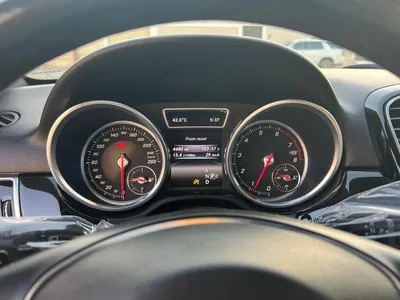 2016 مرسيدس - بنز جي إل إي 400