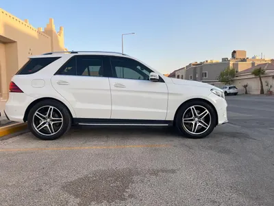 2016 مرسيدس - بنز جي إل إي 400