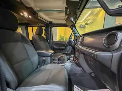 2021 جييب رانجلر سبورت