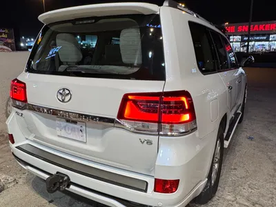 2018 تويوتا لاند كروزر جي اكس ار