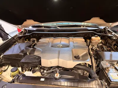 2018 تويوتا لاند كروزر جي اكس ار