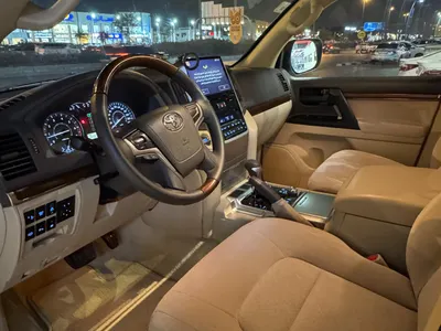 2018 تويوتا لاند كروزر جي اكس ار