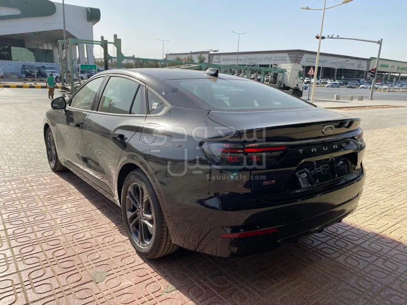 2026 فورد توروس