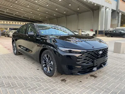 2026 فورد توروس ترند