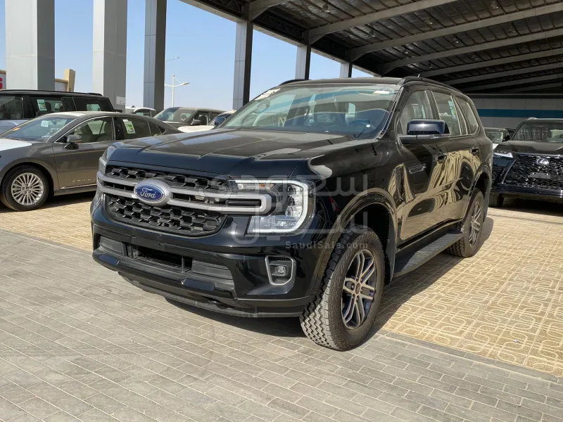 2025 فورد ايفرست