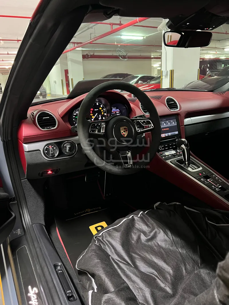2023 بورش 718 سبايدر