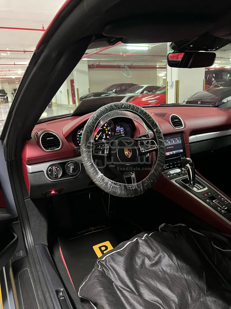 2023 بورش 718 سبايدر