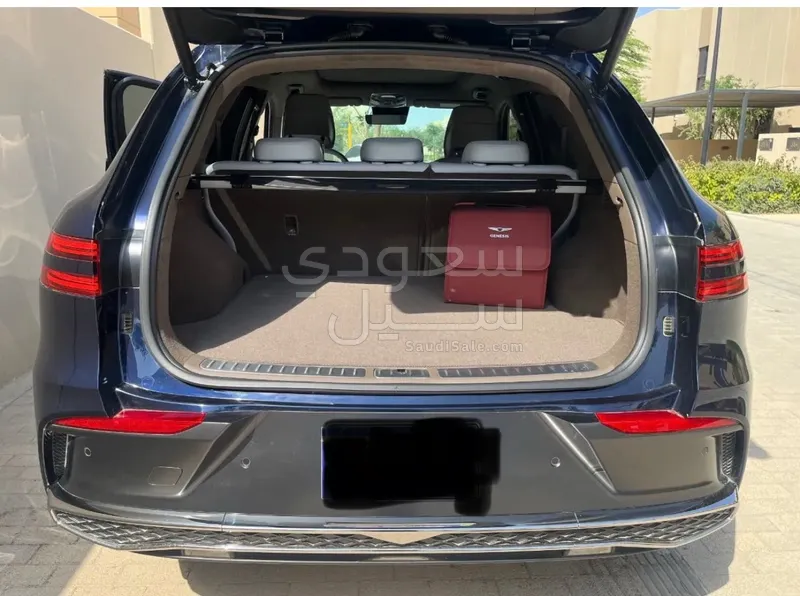 2025 جينيسيس جي في 70