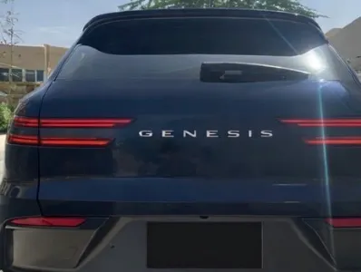 2025 جينيسيس جي في 70