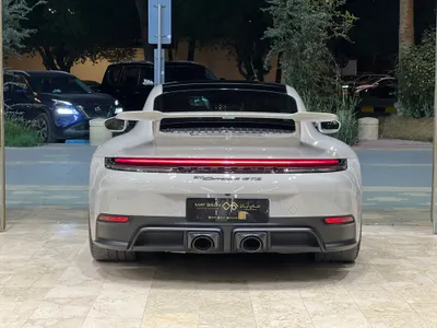 2025 بورش 911 كاريرا 4 جي تي اس