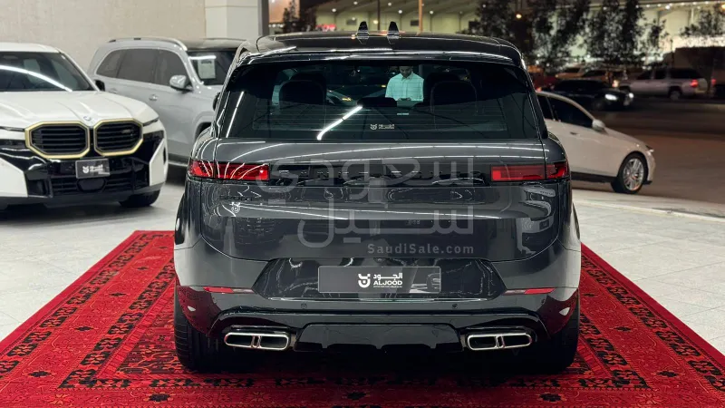 2024 لاند روفر رينج روفر سبورت اوتوبيوجرافي