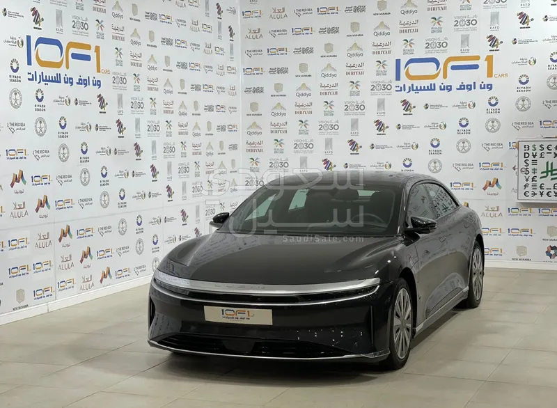 2024 لوسيد اير بيور