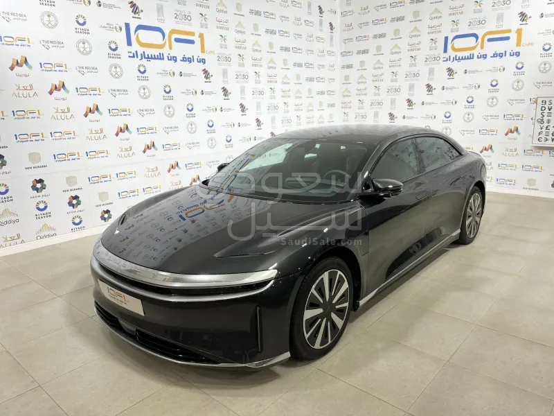 2024 لوسيد اير بيور