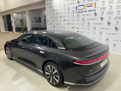 2024 لوسيد اير بيور