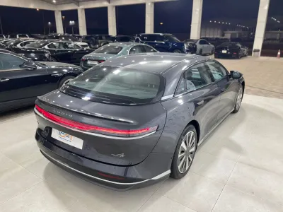 2024 لوسيد اير بيور