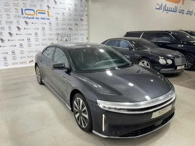 2024 لوسيد اير بيور