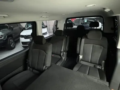 2022 هيونداي ستاريا