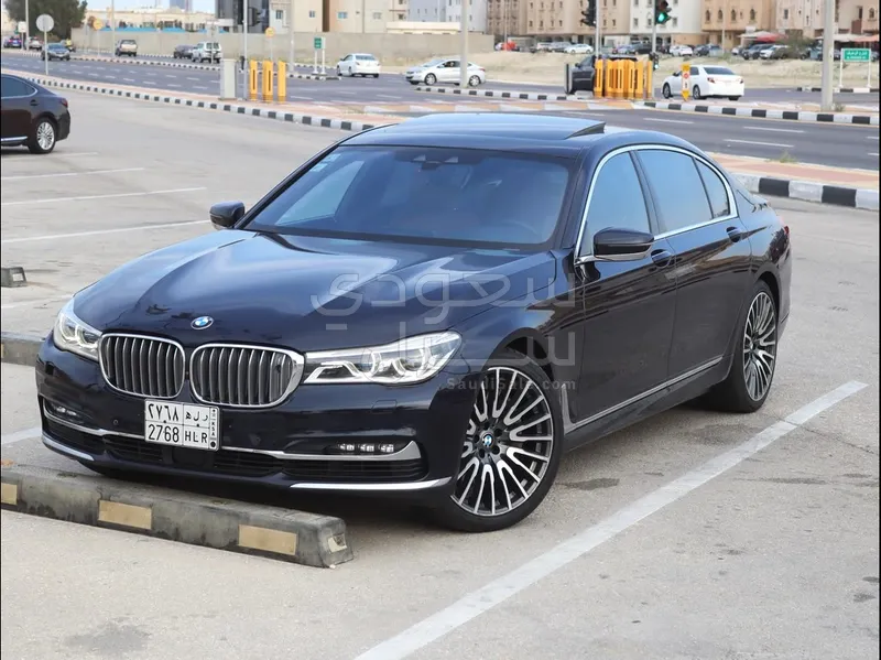 2018 بي ام دبليو الفئة السابعة 750 إل أي