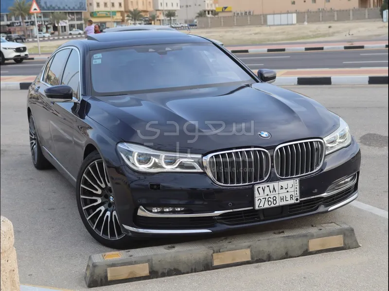 2018 بي ام دبليو الفئة السابعة 750 إل أي