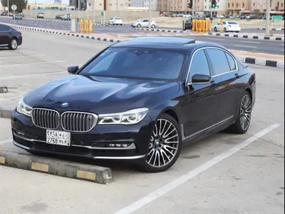 2018 بي ام دبليو الفئة السابعة 750 إل أي