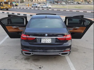 2018 بي ام دبليو الفئة السابعة 750 إل أي