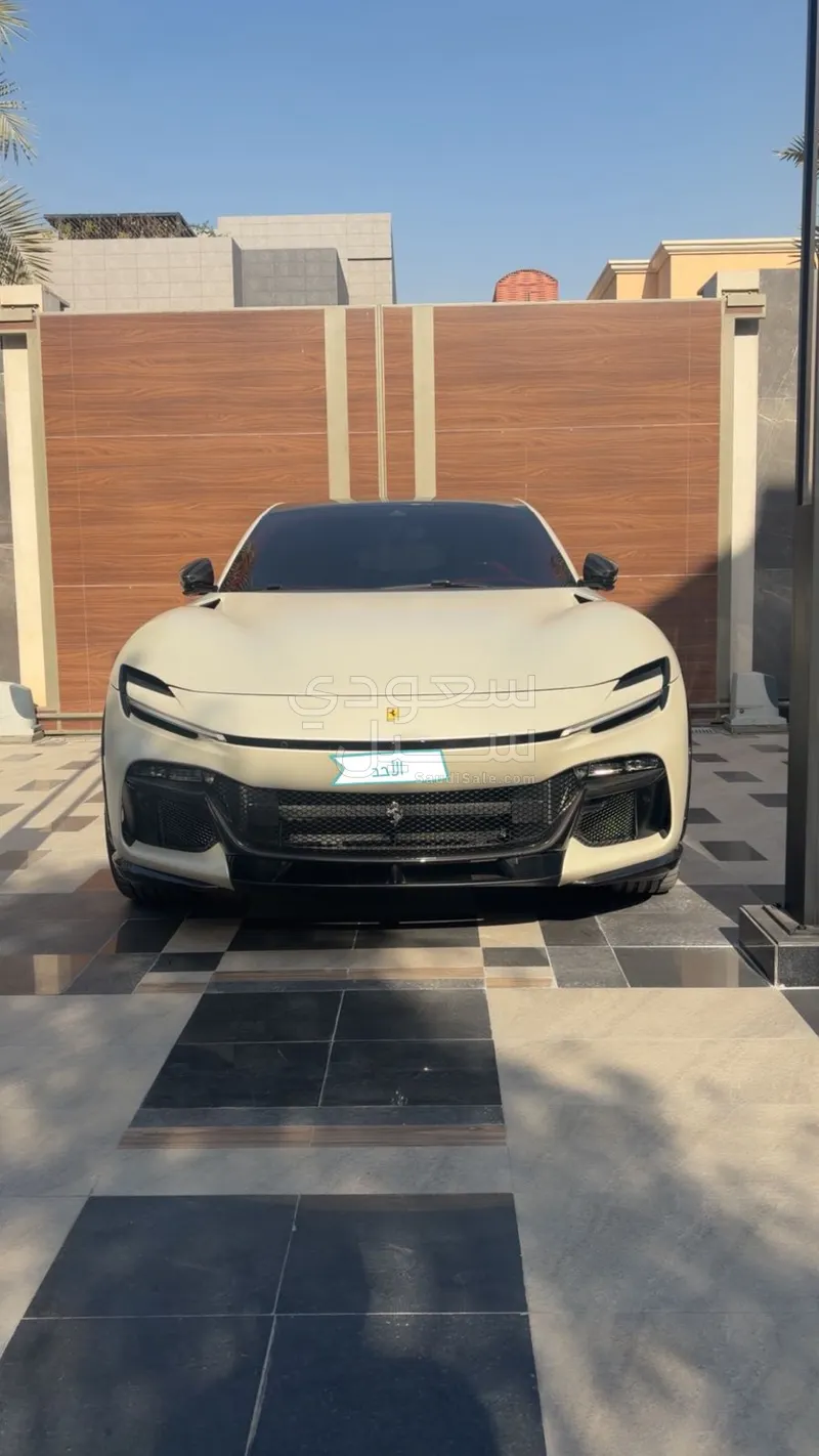 2024 فيراري بوروسانجوي