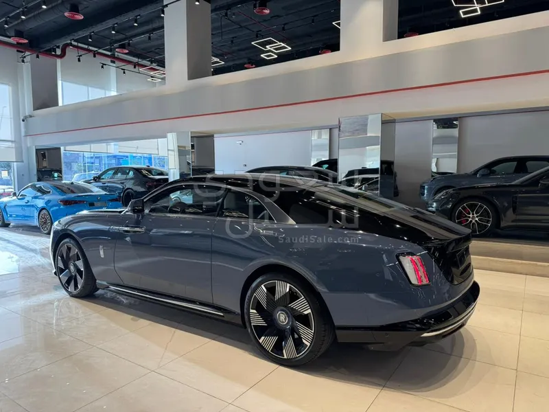 2024 رولز رويس سبيكتر