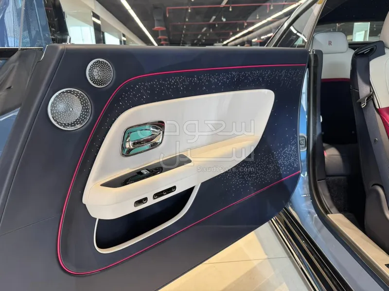 2024 رولز رويس سبيكتر