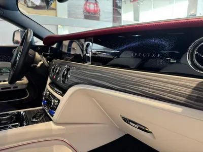 2024 رولز رويس سبيكتر