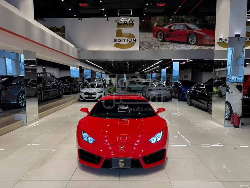 2016 لمبرجيني هوراكان