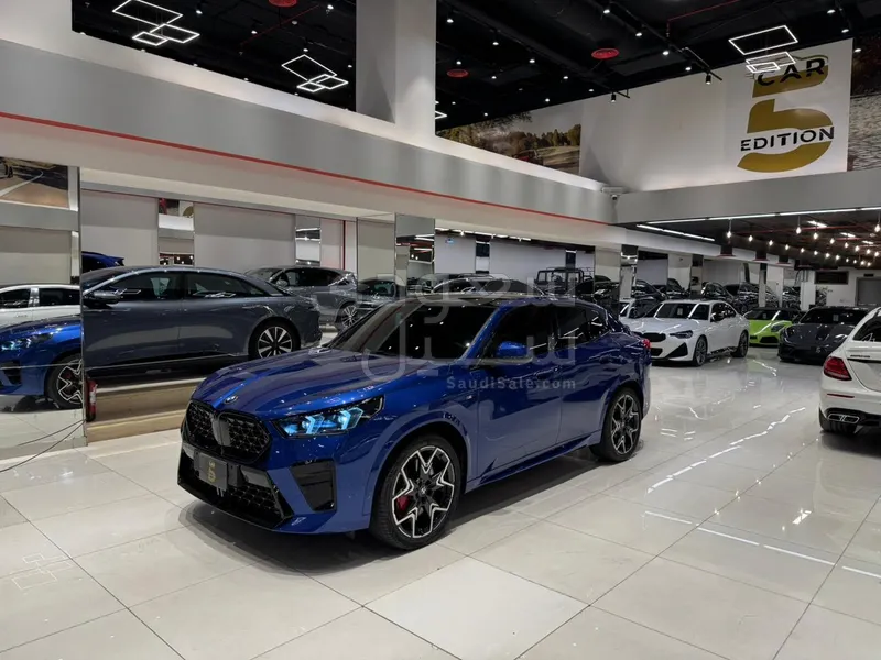 2025 بي ام دبليو الفئة اكس 2