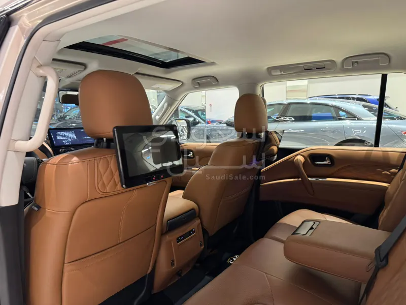 2022 انفينيتي كيو اكس 80