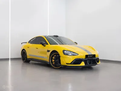 2025 شاومي اس يو 7 الترا