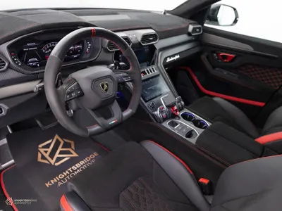 2023 لمبرجيني اوروس بيرفورمانتي