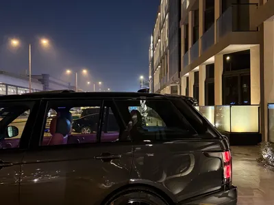 2017 لاند روفر رينج روفر فوج سوبر تشارج