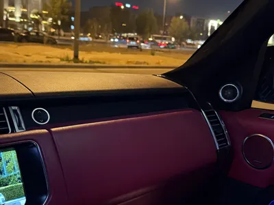 2017 لاند روفر رينج روفر فوج سوبر تشارج