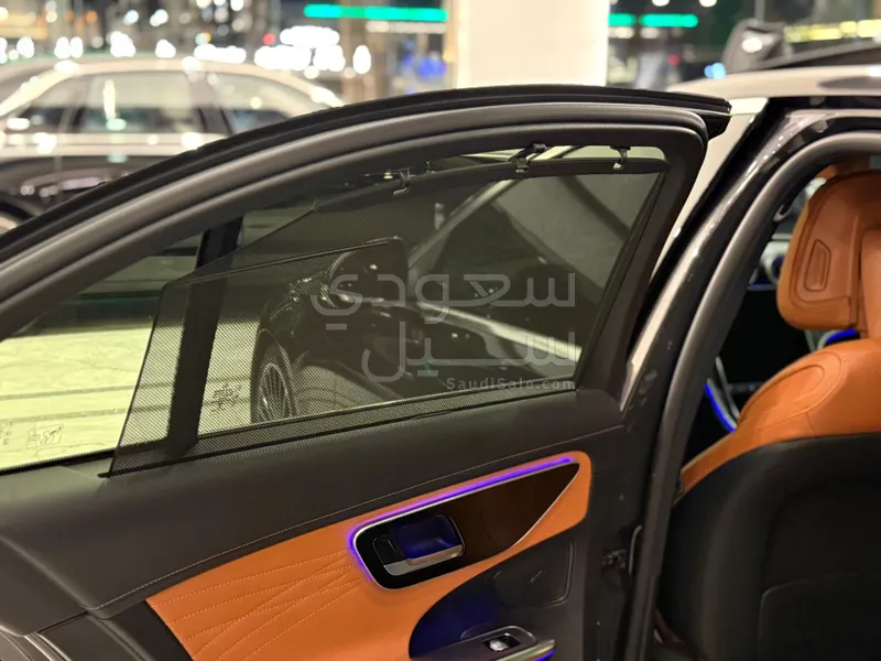 2023 مرسيدس - بنز سي 200 أي إم جي