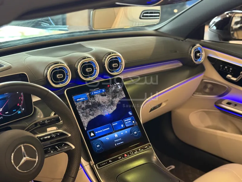 2025 مرسيدس - بنز سي إل إي 300