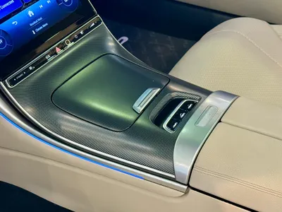 2025 مرسيدس - بنز سي إل إي 300