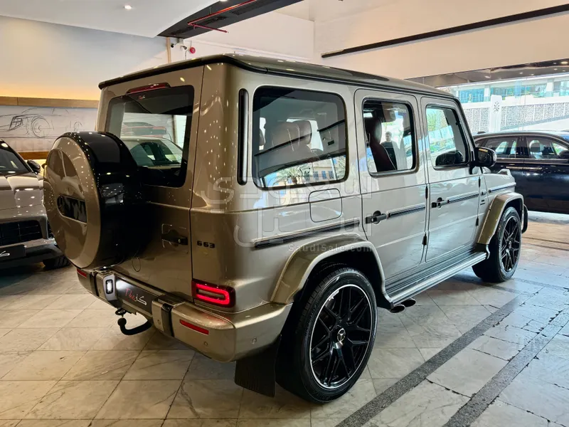 2020 مرسيدس - بنز جي 63 أي إم جي