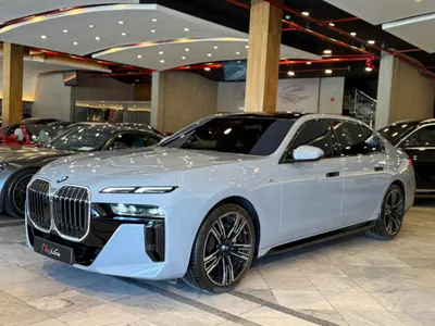 2024 بي ام دبليو الفئة السابعة 735أي