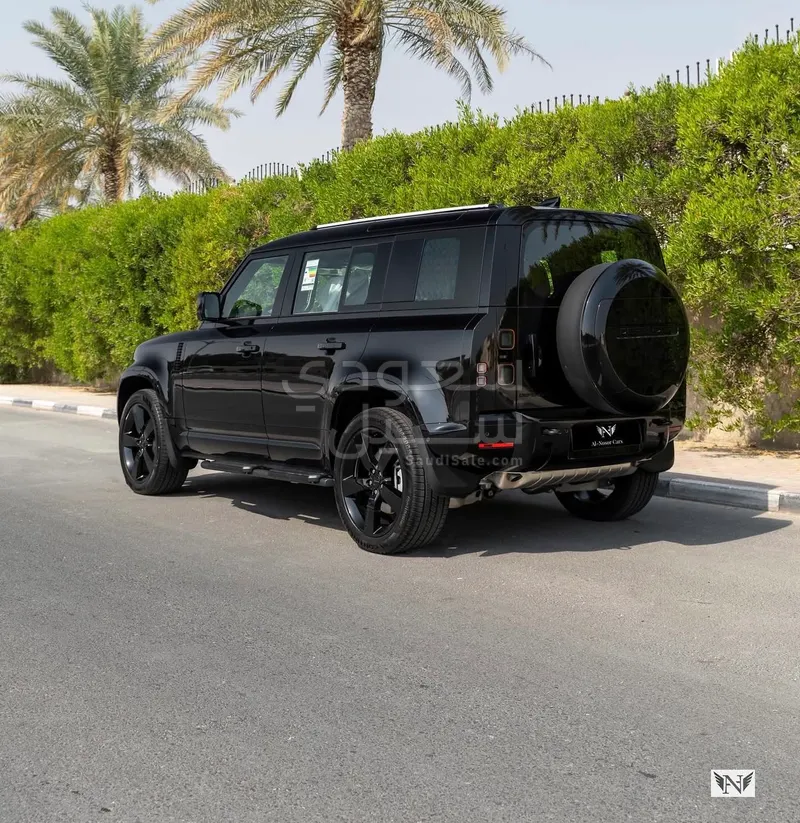 2026 لاند روفر ديفيندر 110