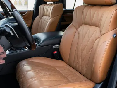 2021 لكزس إل إكس 570 بلاك اديشن