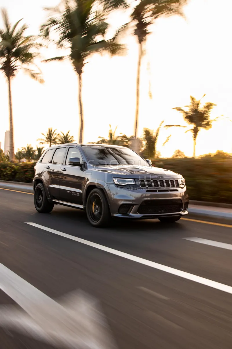 2018 جييب جراند شيروكي تراك هوك