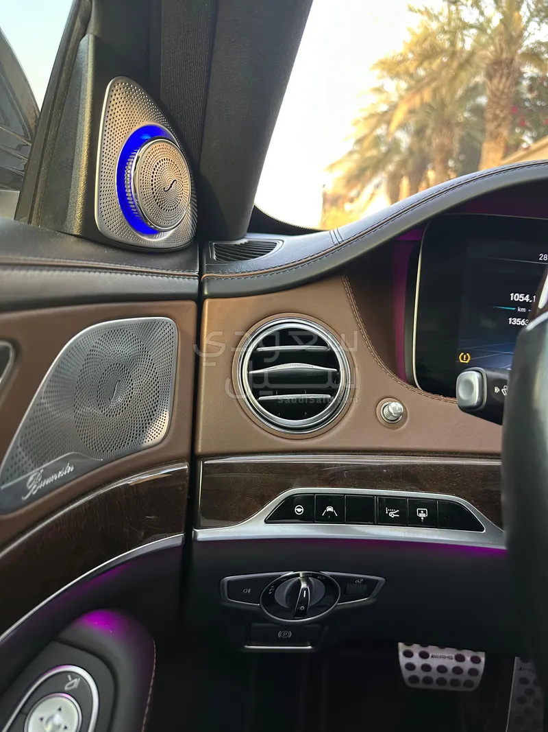 2018 مرسيدس - بنز إس 560