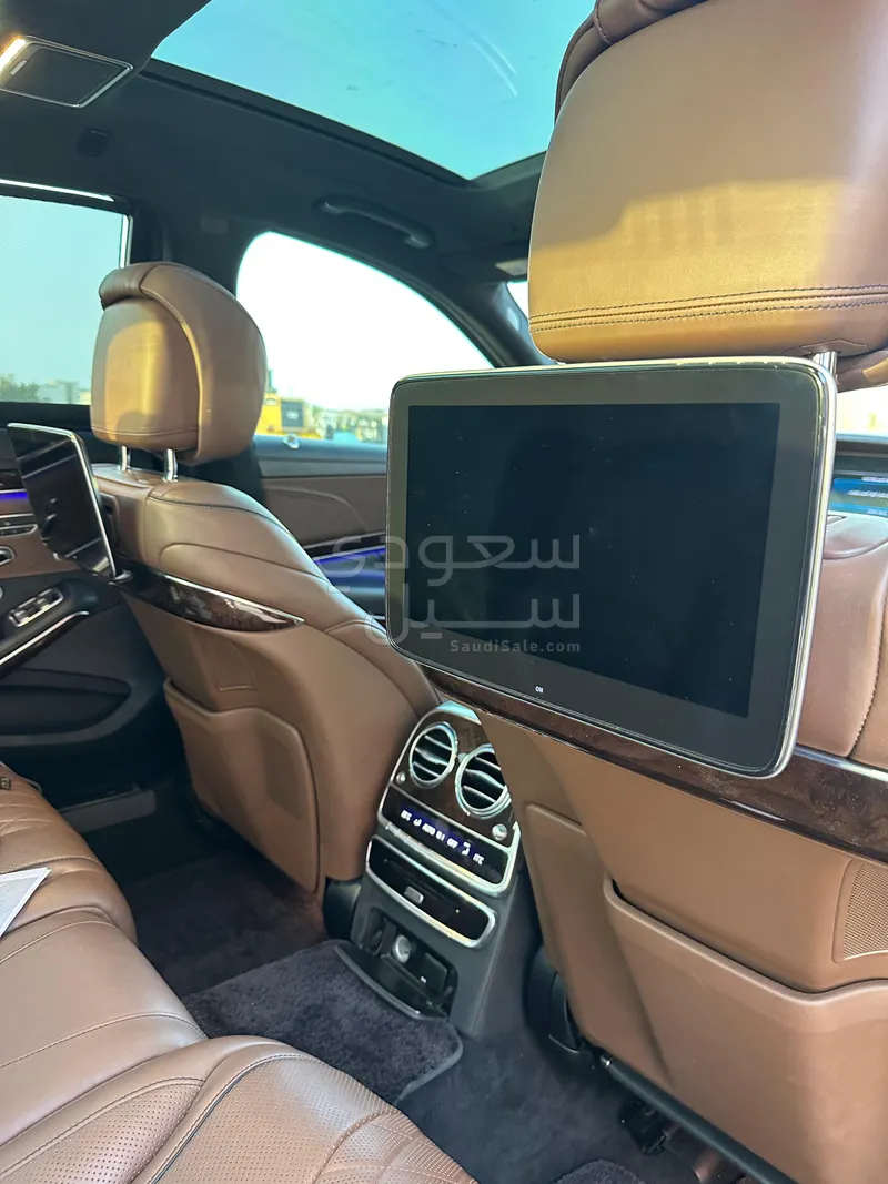 2018 مرسيدس - بنز إس 560