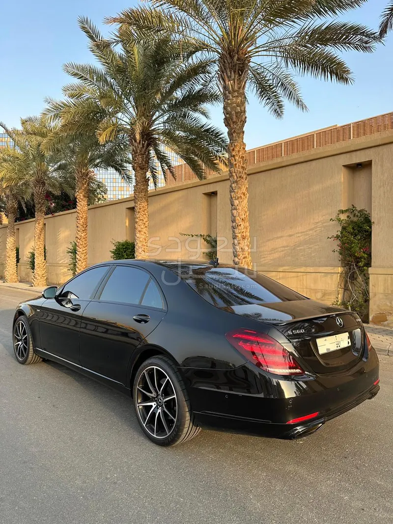 2018 مرسيدس - بنز إس 560