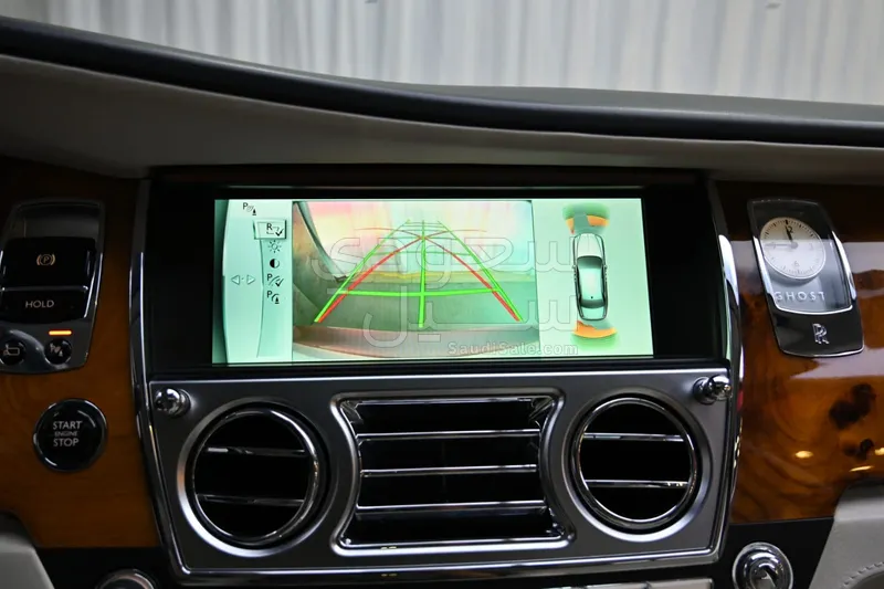 2014 رولز رويس قوست بلاك بادج