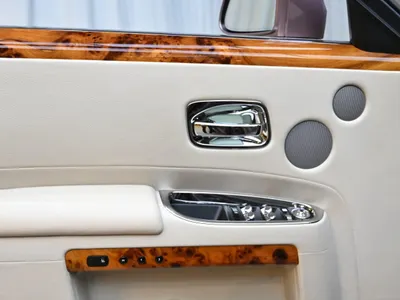 2014 رولز رويس قوست بلاك بادج